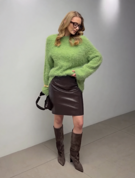 Юбка из экокожи с фактурой крокодила