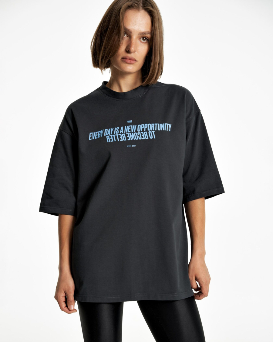 Футболка T-SHIRT YONS IN THE CITY YONS, цвет: графит,  купить онлайн