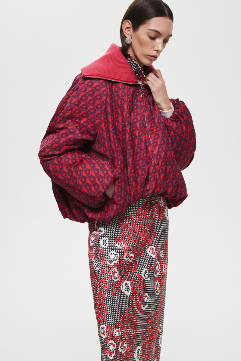 Утепленная куртка DREAMS BY ALENA AKHMADULLINA, цвет: красный, 225101010204269/205000 купить онлайн