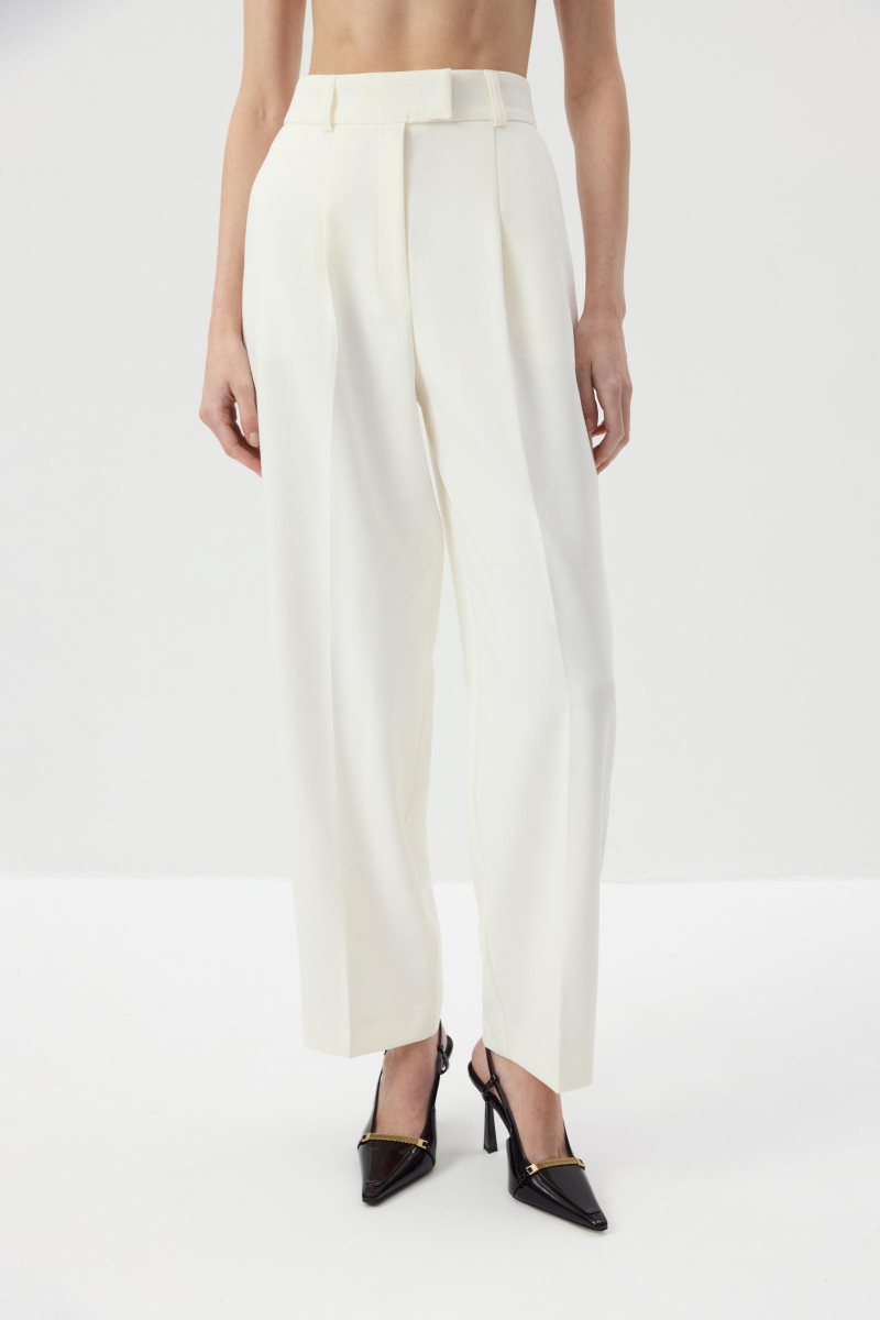 Брюки О-силуэта Charmstore, цвет: молочный, 101-461103-111 купить онлайн
