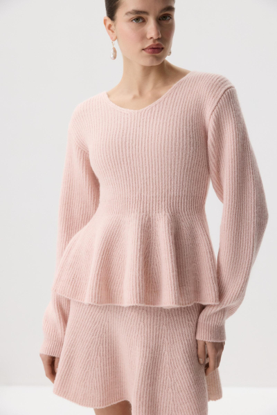 Джемпер вязаный с баской из шерсти-альпака Charmstore, цвет: розовый, 303-444108-221 купить онлайн