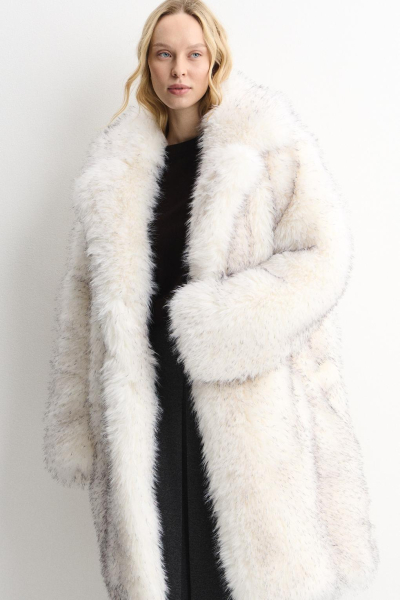 Шуба MOLARI ENEVOO, цвет: белый, 07113 купить онлайн