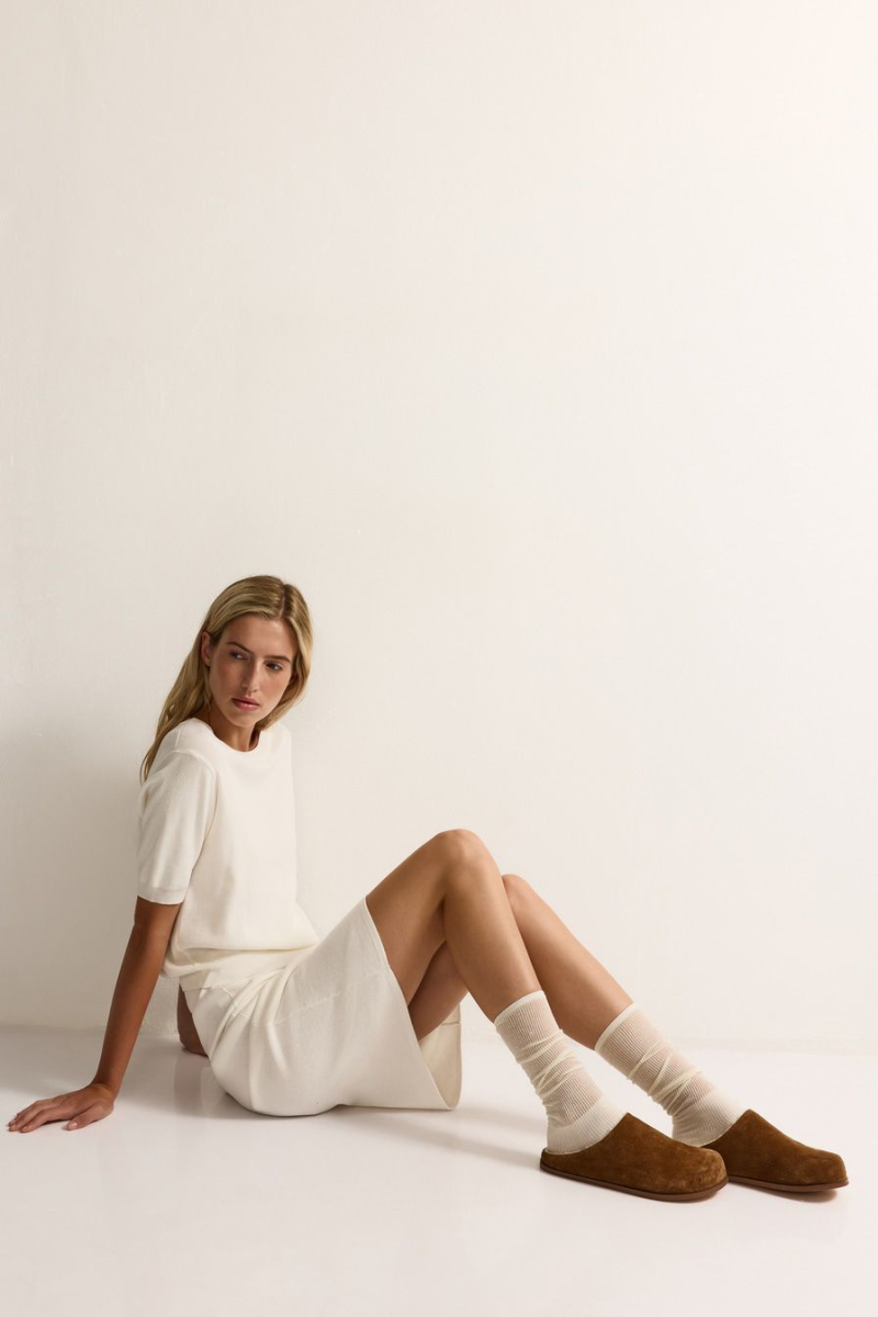 Сабо из натуральной замши Lera Nena, цвет: коричневый LN.207.17870.700 купить онлайн