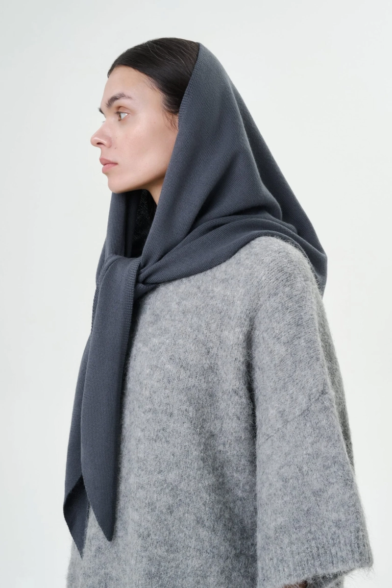 Базовая косынка Mankova, цвет: графитовый SH014 купить онлайн