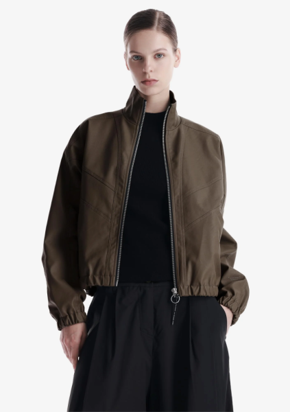 Бомбер из экокожи