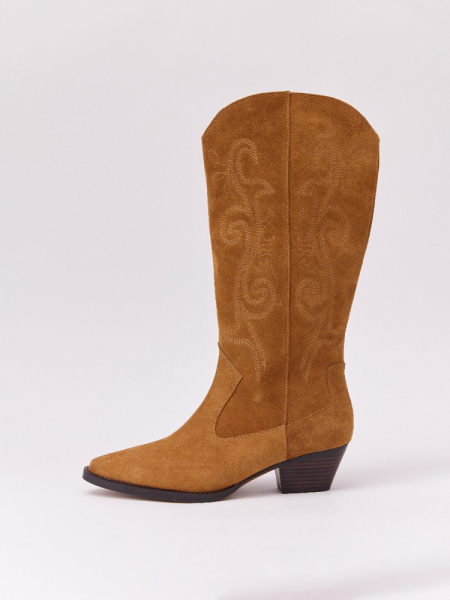 Сапоги-казаки из замши