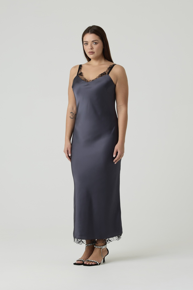 Платье-комбинация с кружевом