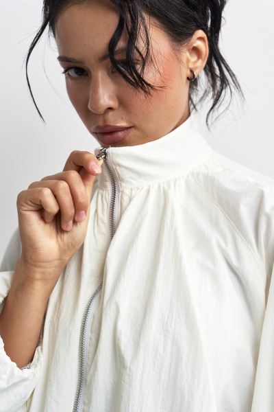 Олимпийка из плащевки Erist store, цвет: белый, НФ-00003396 купить онлайн