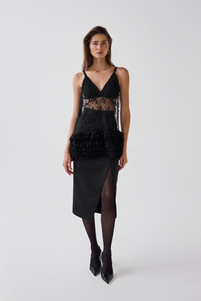 Топ из кружева