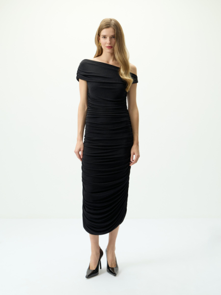 Платье драпированное ассиметричное