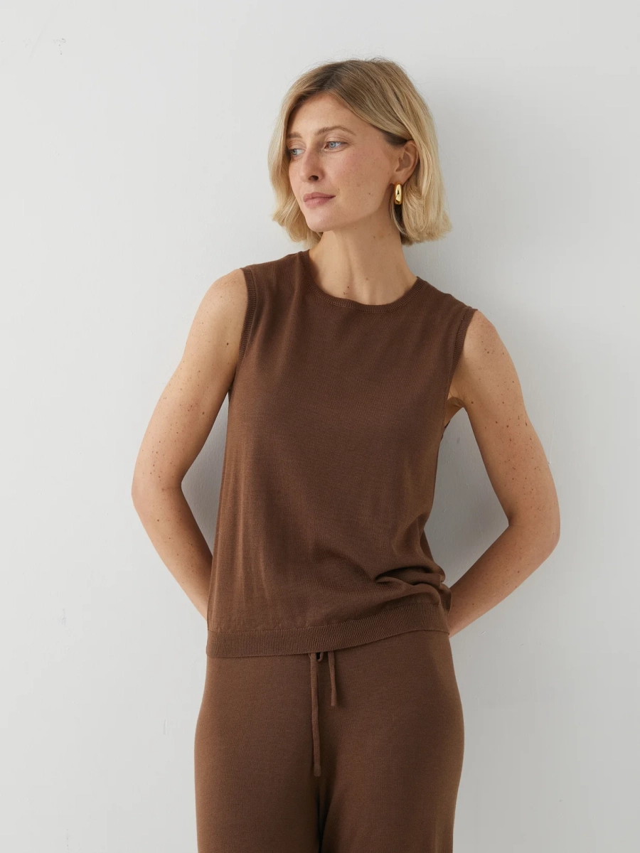 Базовый вязаный топ