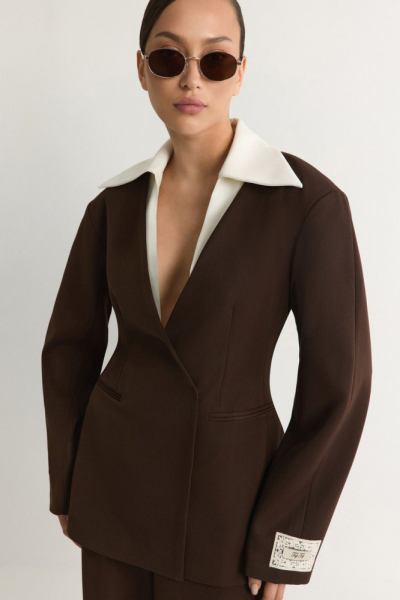 Жакет с контрастным воротником