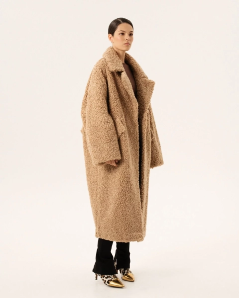 Пальто FUR BEIGE Anmuse, цвет: бежевый, FUR24W113-BEG со скидкой купить онлайн