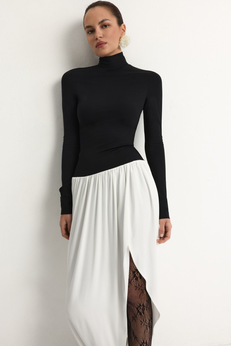 Платье с добавлением вискозы и хлопка TOPTOP, цвет: черно-белый, TTS.012.18598.910 купить онлайн