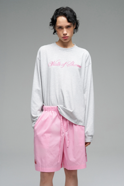 Лонгслив с вышивкой