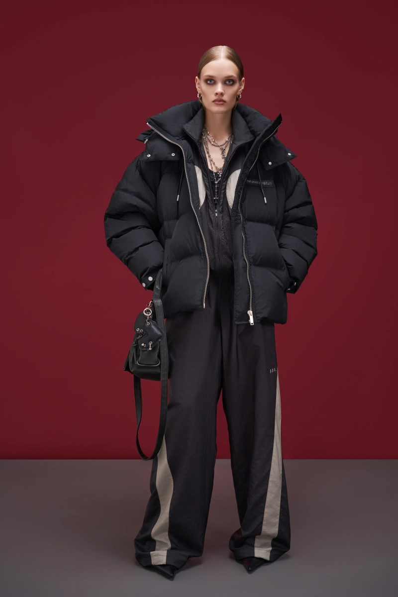 Пуховик Loom Puff p.p.s., цвет: Черный, 1013.00.00.BLK купить онлайн