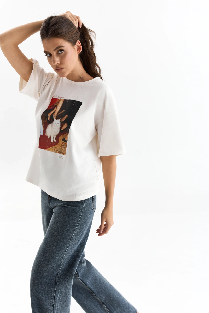 Футболка оверсайз с принтом