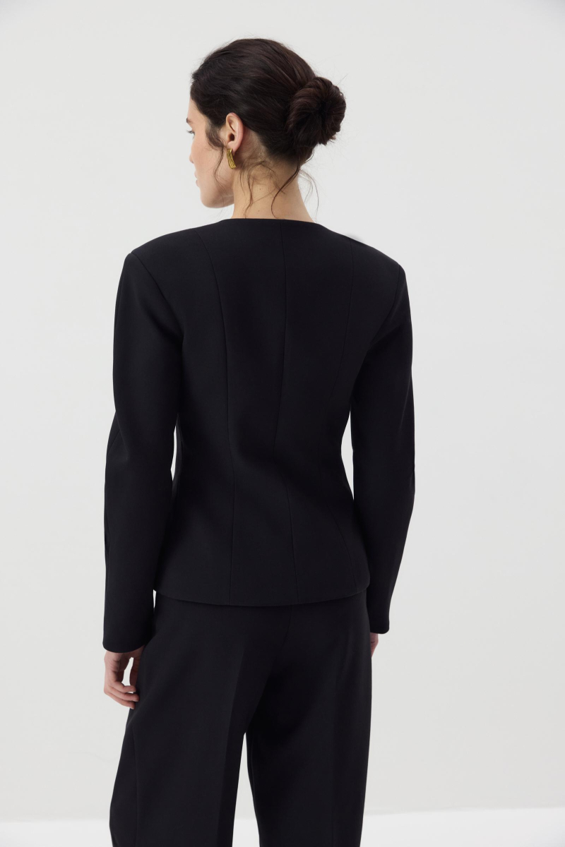 Жакет О-силуэта приталенный Charmstore, цвет: Черный, 109-460103-880 купить онлайн