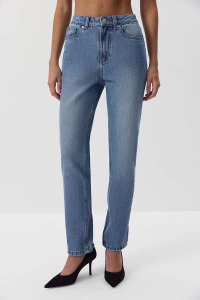 Джинсы Slim Straight Fit