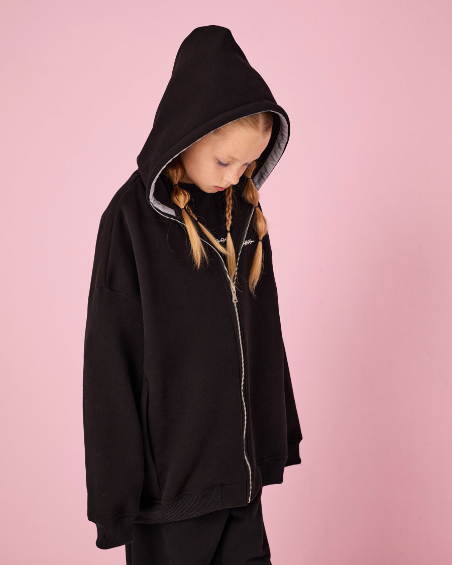 Табушка с капюшоном