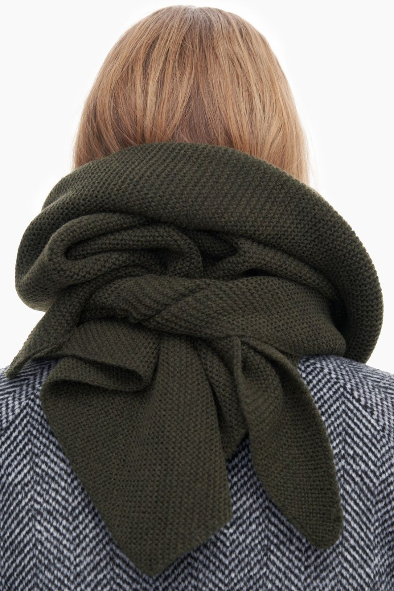 Косынка из смесовой шерсти мериноса TOPTOP, цвет: хаки TT.604.15131.510 купить онлайн