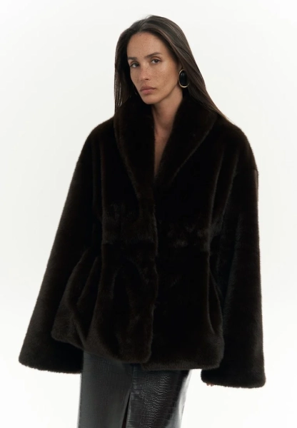 Шуба из эко меха на кулиске Manera Odevatca, цвет: коричневый, LWS-80-03-11 купить онлайн