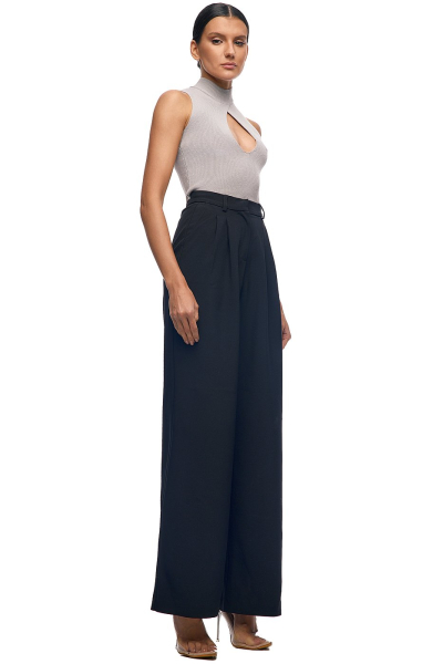 Брюки прямые с резинкой сзади SODAMODA, цвет: Черный, 14552 купить онлайн