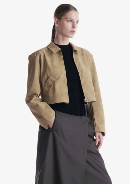 Укороченная куртка из экозамши KRAKATAU, цвет: светлый тауп, Qw576-810 купить онлайн