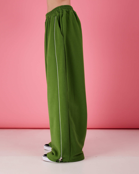 Джоггеры с кантом папоротник TABOO, цвет: зеленый, DgUPaporotnik купить онлайн