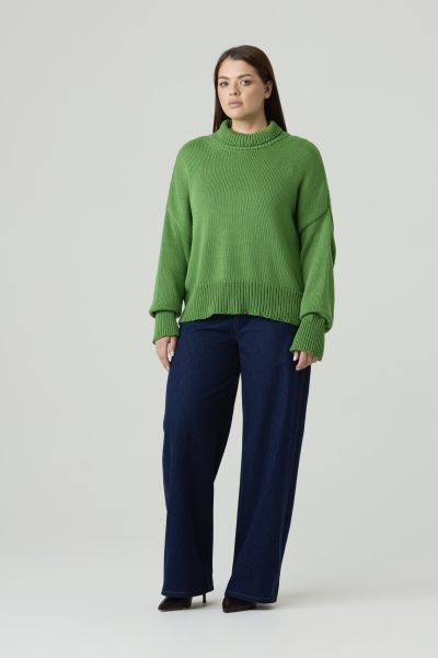 Свитер вязаный