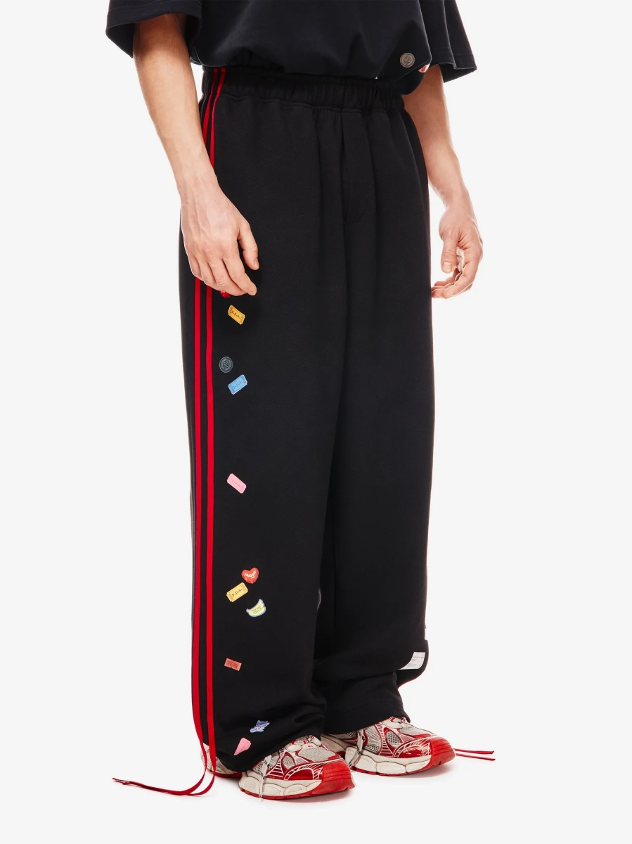 Sticker Pack Брюки Свободного Кроя p.p.s., цвет: черный/красный, 0829.01.00.BLK2 купить онлайн