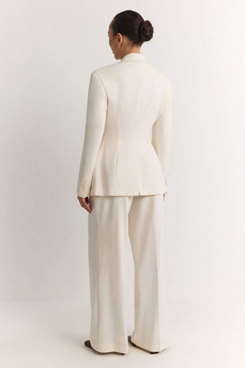 Двубортный жакет TOPTOP, цвет: молочный, TT.060.19149.120 купить онлайн