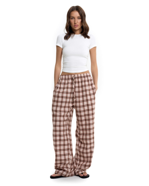 Брюки в клетку