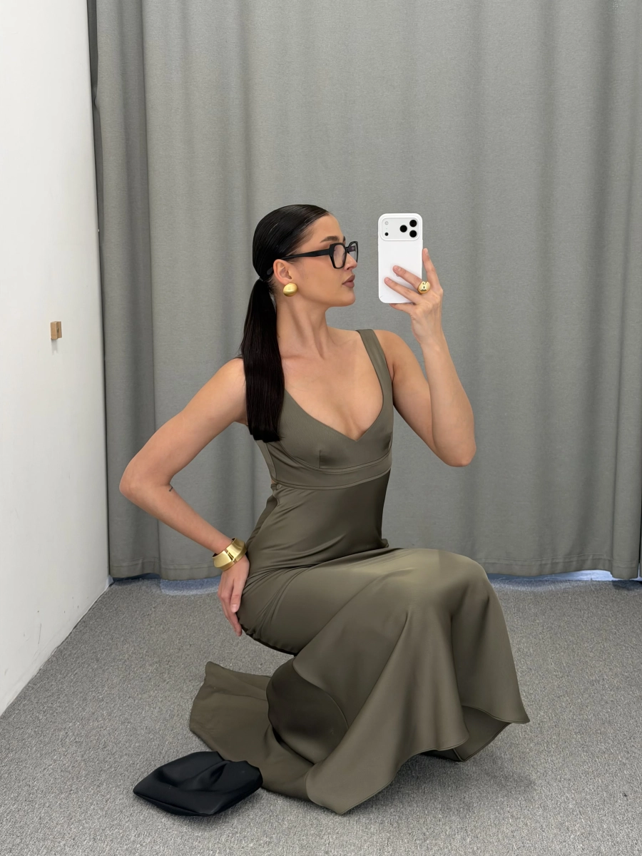 Сарафан в пол с открытой спиной MUSE ME, цвет: оливковый, D059 купить онлайн