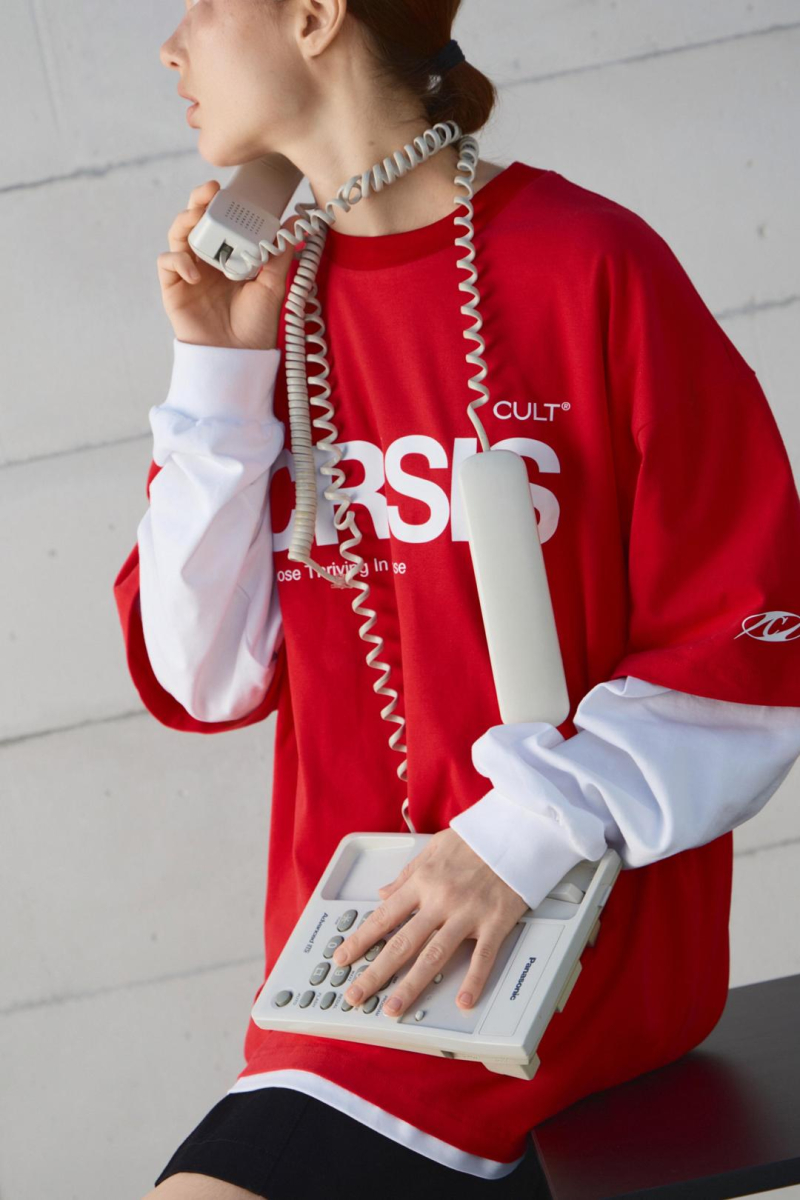 Футболка Crisis CULT, цвет: красный,  купить онлайн