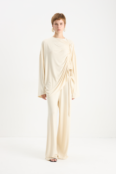 Костюм из вискозы с кулисой