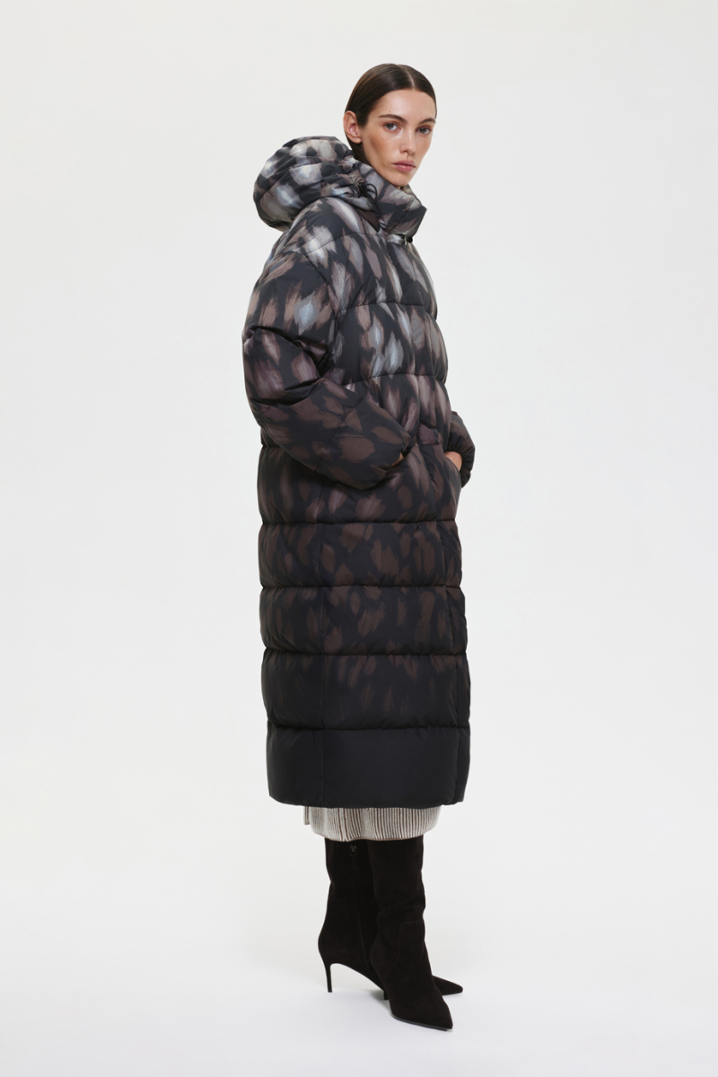 Пуховое пальто DREAMS BY ALENA AKHMADULLINA, цвет: Черный, 225101020504250/203000 купить онлайн