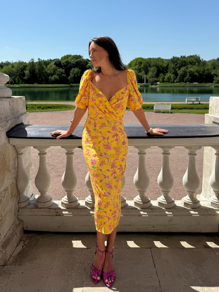 Платье из вискозы с драпированным лифом