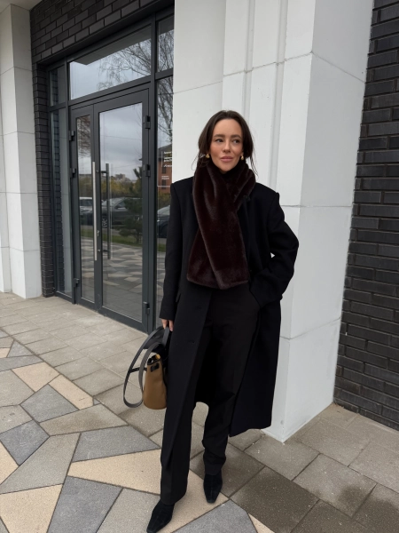 Шарф из эко-меха с прорезью VELVET, цвет: коричневый 00-00005235 купить онлайн