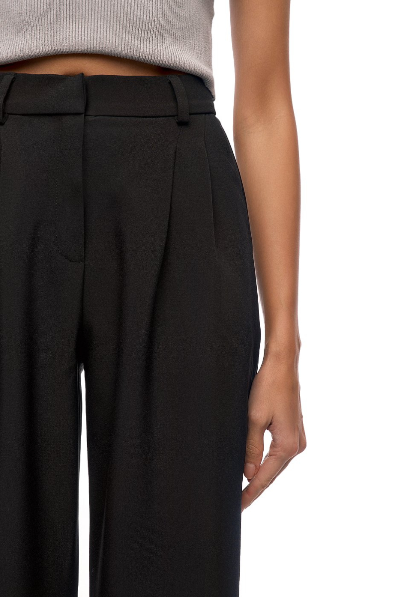 Брюки прямые с резинкой сзади SODAMODA, цвет: Черный, 14552 купить онлайн