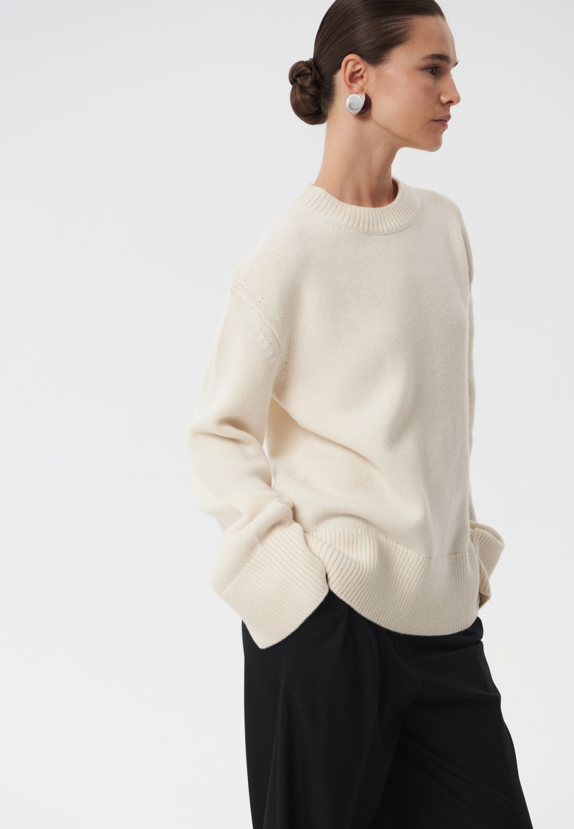 Джемпер "Mellow" CHUBA, цвет: молочный,  купить онлайн