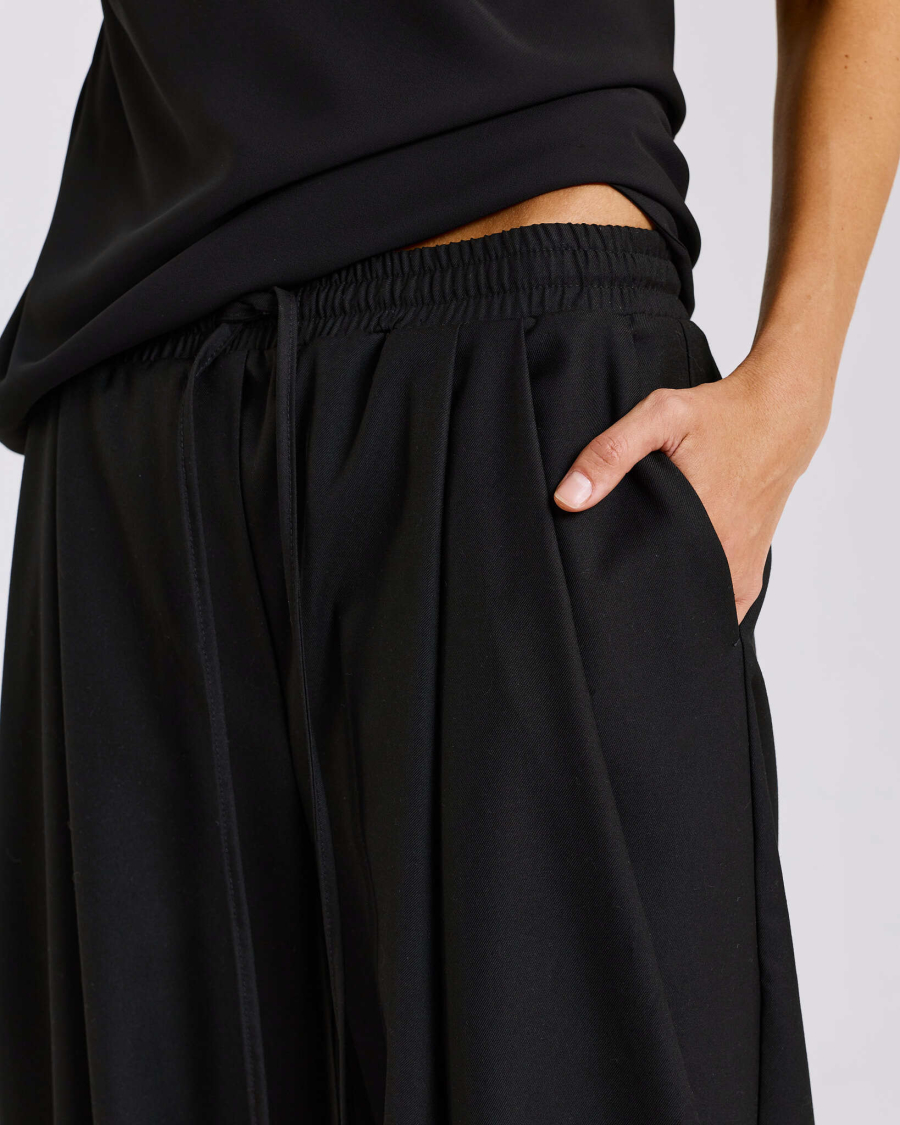 Брюки-шаровары из костюмной ткани Anmuse, цвет: Черный, BL26SP312-BLC купить онлайн