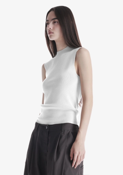 Вязаный топ KRAKATAU, цвет: белый, Sw43-4 купить онлайн