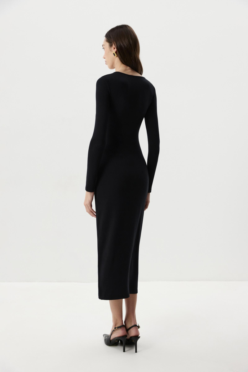 Платье миди с декоративным элементом Charmstore, цвет: Черный, 207-50565-880 купить онлайн