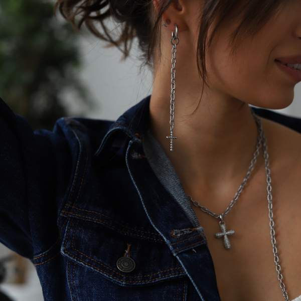 Серьги FLOW CROSS Hitrospletenia ER-0524–04 купить онлайн