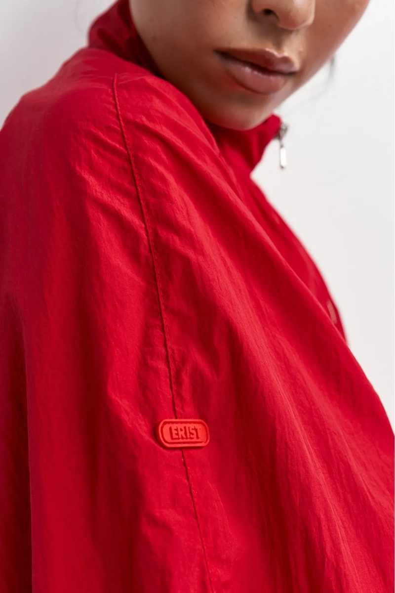 Олимпийка из плащевки Erist store, цвет: красный, НФ-00003395 купить онлайн