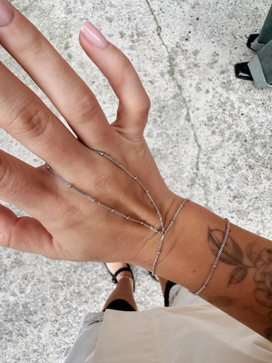 Серебряный браслет-слейв на цепочке «Точка за точкой» SBLESKOM, цвет: серебро, 12154 купить онлайн