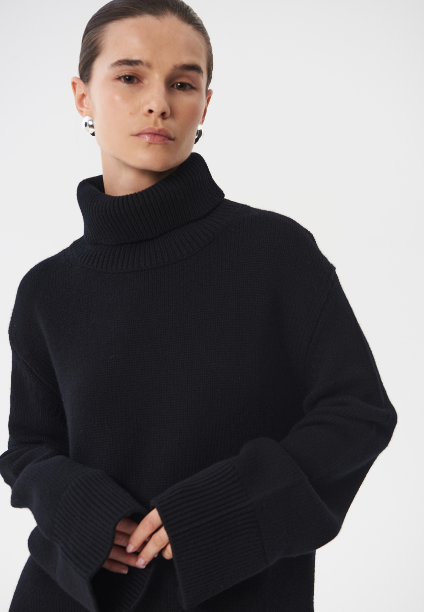 Свитер "Nest" CHUBA, цвет: Черный,  купить онлайн