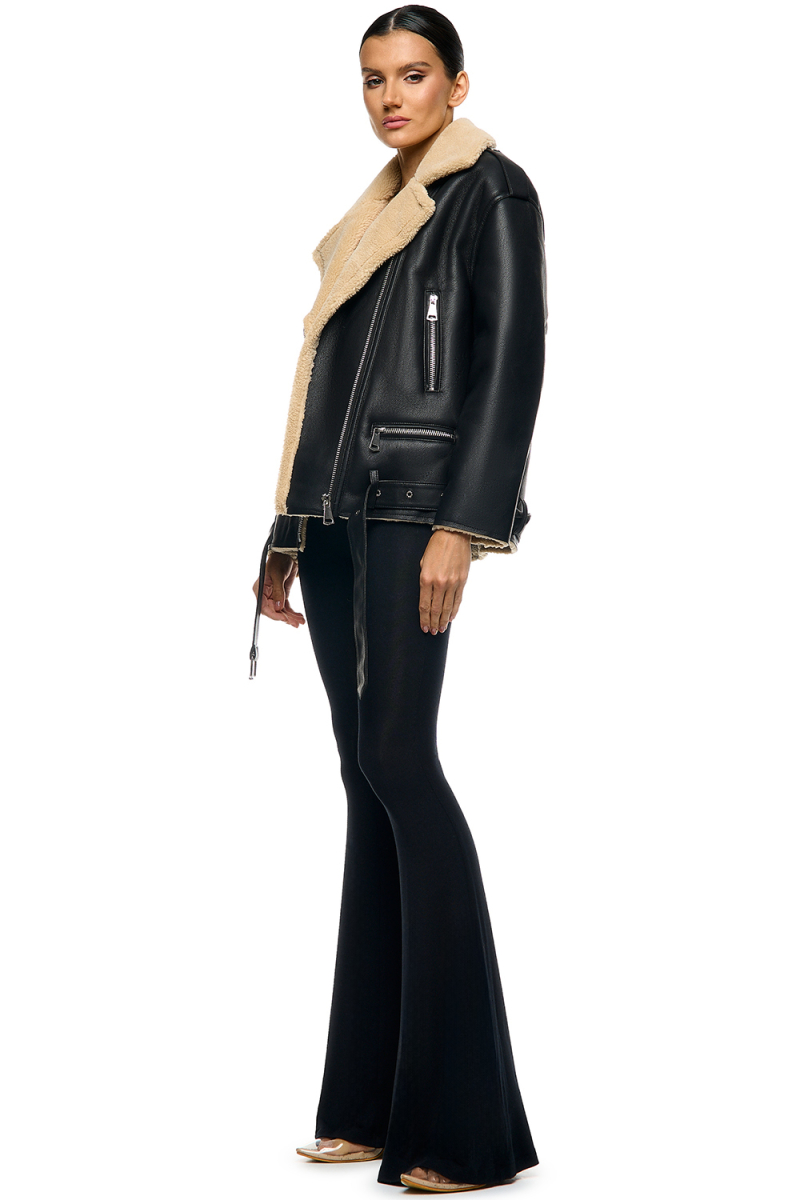 Куртка - косуха с мехом SODAMODA, цвет: Черный, 15717 купить онлайн