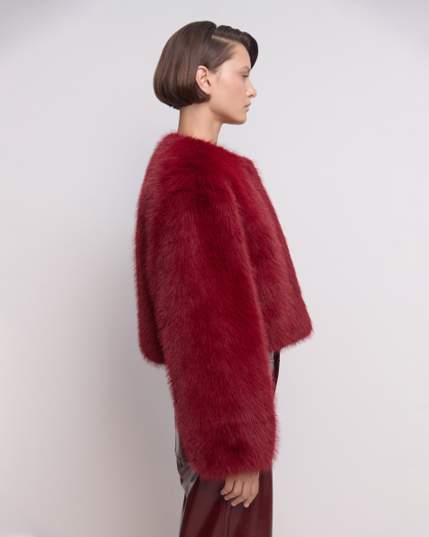 Экошуба оверсайз укороченные под песца Only me, цвет: красный, ЭШ5999 купить онлайн